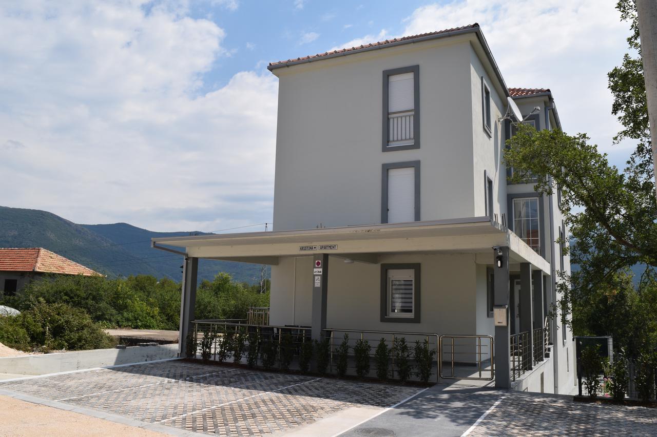 Kristina Apartments Тиват Екстер'єр фото